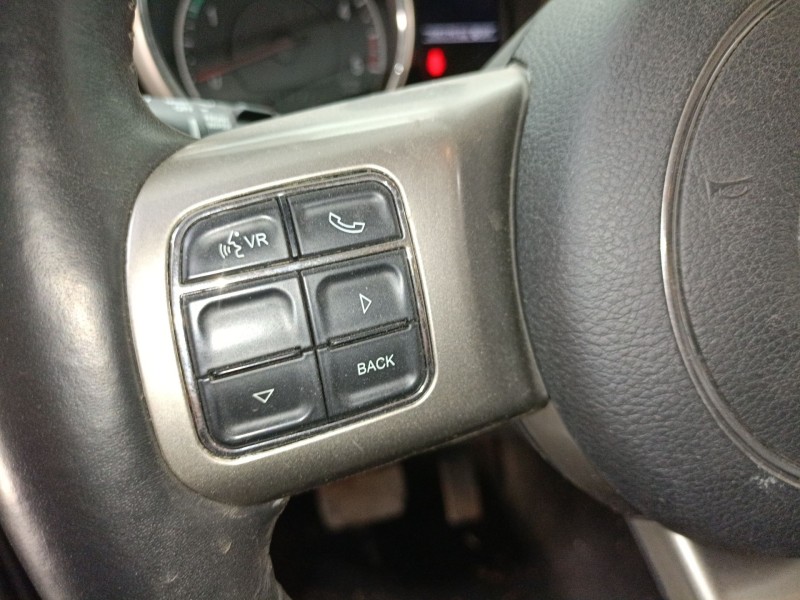 Recambio de volante para jeep grand cherokee iv (wk, wk2) 3.0 crd v6 4x4 referencia OEM IAM   