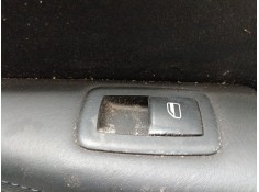 Recambio de mando elevalunas trasero derecho para jeep grand cherokee iv (wk, wk2) 3.0 crd v6 4x4 referencia OEM IAM   