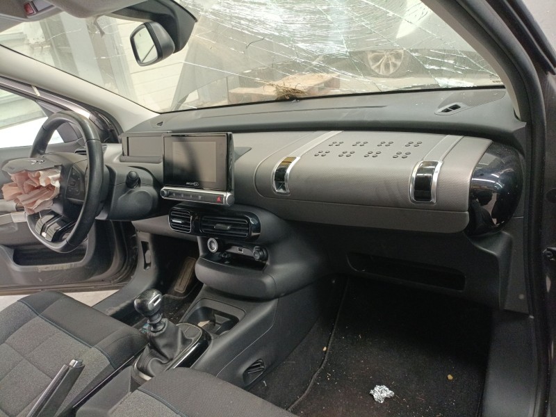 Recambio de salpicadero para citroën c4 cactus 1.5 bluehdi 100 referencia OEM IAM   