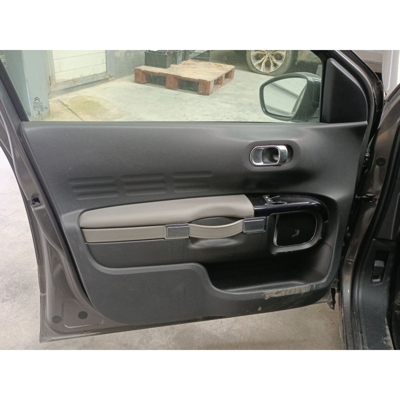 Recambio de guarnecido puerta delantera izquierda para citroën c4 cactus 1.5 bluehdi 100 referencia OEM IAM   