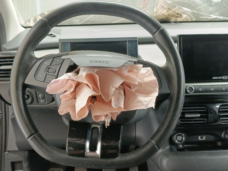 Recambio de volante para citroën c4 cactus 1.5 bluehdi 100 referencia OEM IAM   