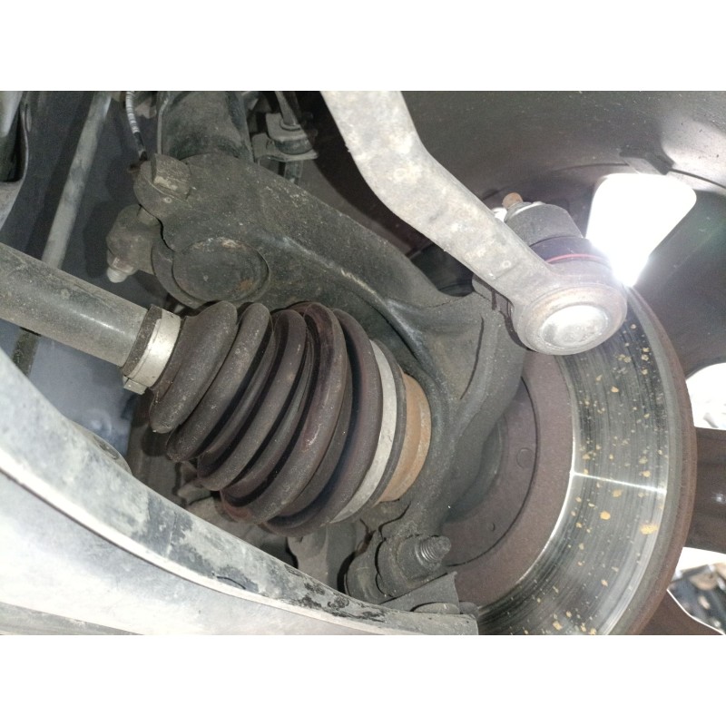 Recambio de mangueta delantera derecha para citroën c4 cactus 1.5 bluehdi 100 referencia OEM IAM   