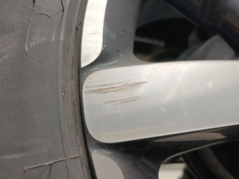 Recambio de llanta para citroën c4 cactus 1.5 bluehdi 100 referencia OEM IAM   