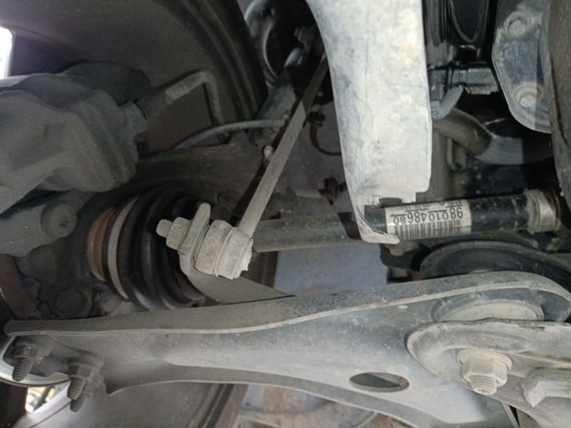 Recambio de transmision delantera derecha para citroën c4 cactus 1.5 bluehdi 100 referencia OEM IAM 9801048680  