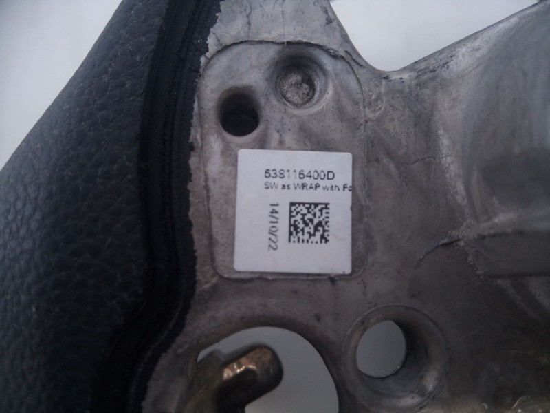 Recambio de volante para volkswagen t-roc sport referencia OEM IAM 638116400D  E1-B6-6-2