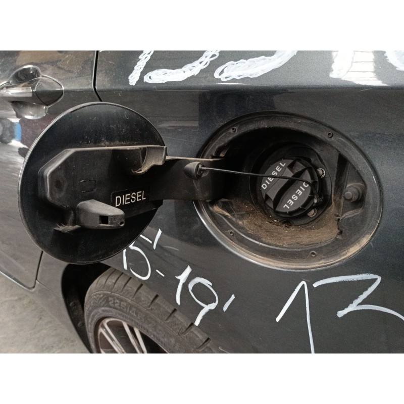 Recambio de tapa exterior combustible para hyundai i40 i (vf) 1.7 crdi referencia OEM IAM   