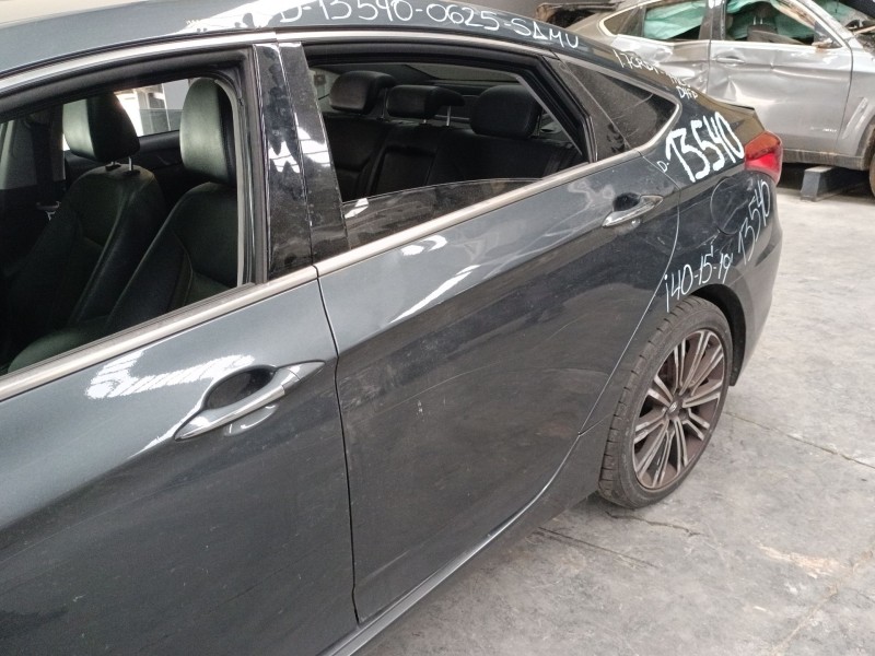 Recambio de puerta trasera izquierda para hyundai i40 i (vf) 1.7 crdi referencia OEM IAM   