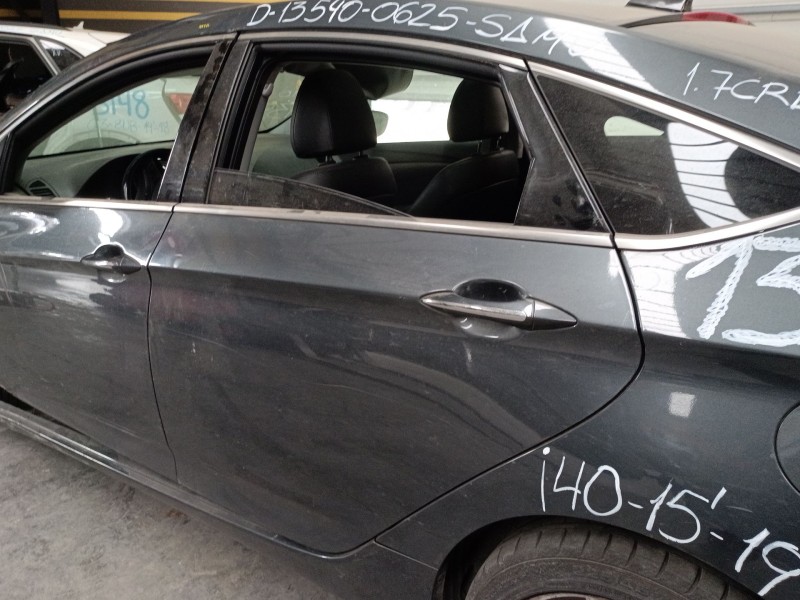 Recambio de puerta trasera izquierda para hyundai i40 i (vf) 1.7 crdi referencia OEM IAM   