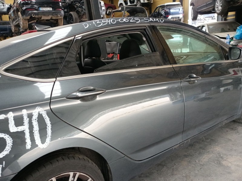 Recambio de puerta trasera derecha para hyundai i40 i (vf) 1.7 crdi referencia OEM IAM   