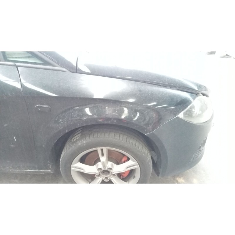 Recambio de aleta delantera derecha para seat leon (1p1) 2.0 tdi referencia OEM IAM   