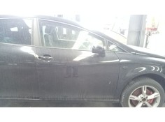 PUERTA DELANTERA DERECHA 