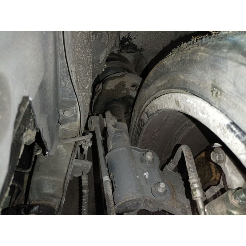 Recambio de amortiguador delantero izquierdo para hyundai i40 i (vf) 1.7 crdi referencia OEM IAM   