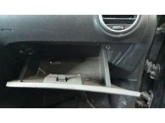 Recambio de guantera para seat leon (1p1) 2.0 tdi referencia OEM IAM    2