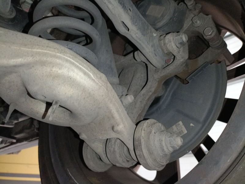 Recambio de mangueta trasera derecha para hyundai i40 i (vf) 1.7 crdi referencia OEM IAM   