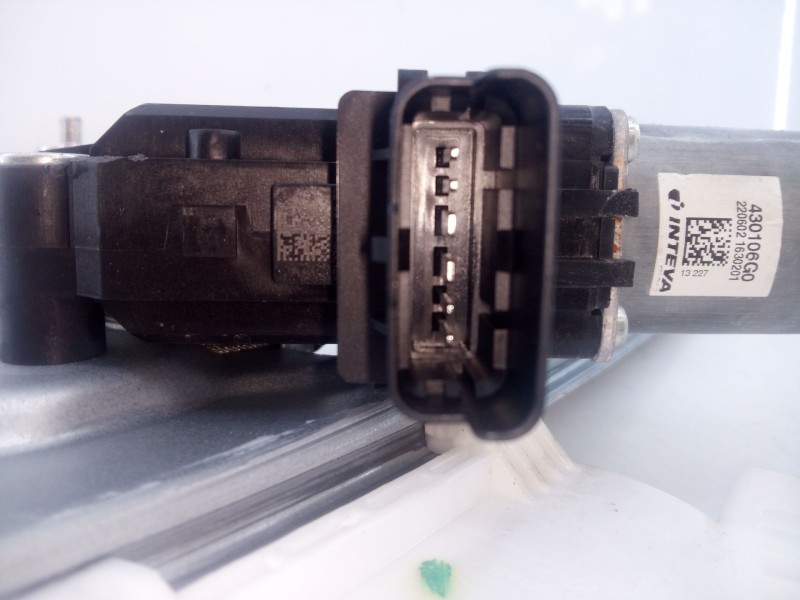 Recambio de elevalunas delantero derecho para hyundai tucson (nx4e, nx4a) 1.6 crdi referencia OEM IAM 82460N7010  