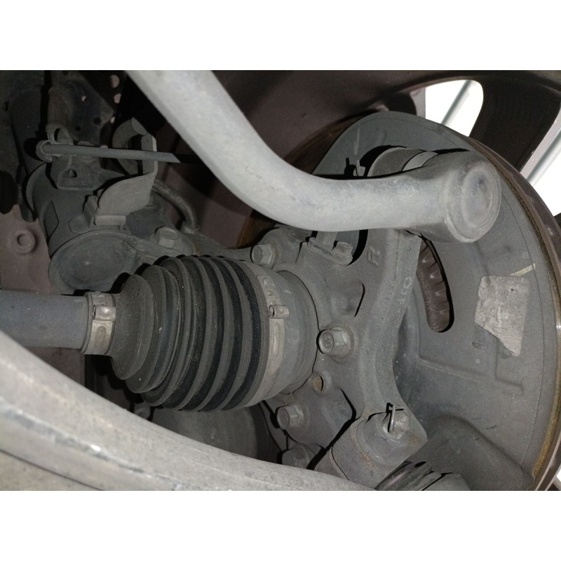 Recambio de mangueta delantera derecha para hyundai i40 i (vf) 1.7 crdi referencia OEM IAM   