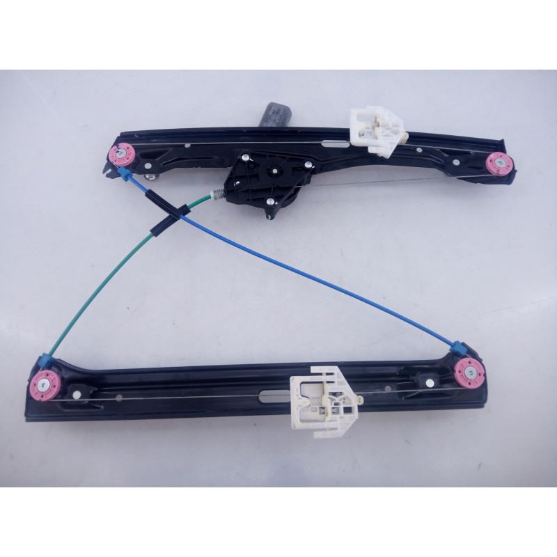 Recambio de elevalunas delantero derecho para bmw x1 (f48) sdrive 18 d referencia OEM IAM 71019003  