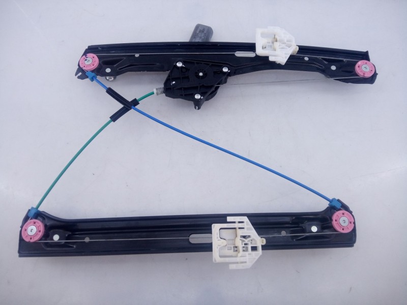 Recambio de elevalunas delantero derecho para bmw x1 (f48) sdrive 18 d referencia OEM IAM 71019003  
