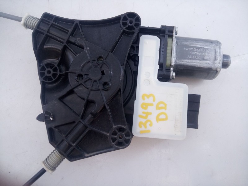 Recambio de elevalunas delantero derecho para volkswagen t-cross (c11, d31) 1.0 tsi referencia OEM IAM   