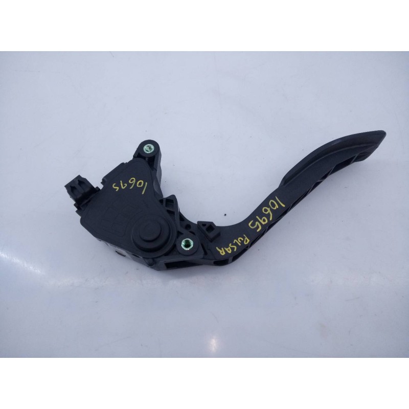 Recambio de pedal acelerador para nissan pulsar (c13) acenta referencia OEM IAM 8617017B 180023RA0B 