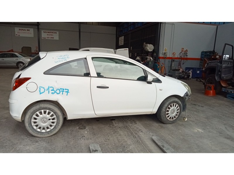 opel corsa d del año 2011
