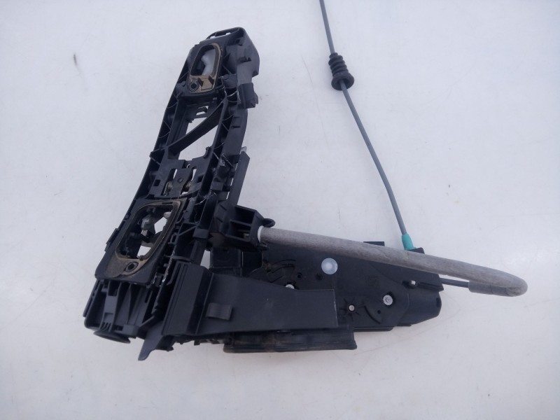 Recambio de cerradura puerta delantera derecha para mercedes-benz clase a sedán (v177) a 250 e (177.186) referencia OEM IAM A099