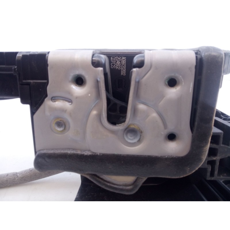 Recambio de cerradura puerta delantera derecha para mercedes-benz clase a sedán (v177) a 250 e (177.186) referencia OEM IAM A099