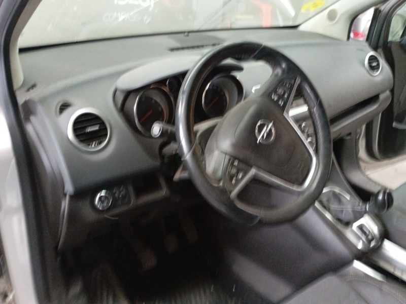 Recambio de salpicadero para opel meriva b monospace (s10) 1.7 cdti (75) referencia OEM IAM   