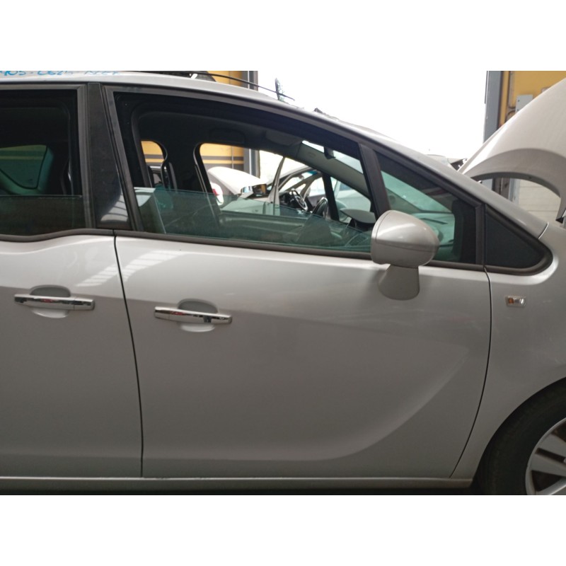 Recambio de puerta delantera derecha para opel meriva b monospace (s10) 1.7 cdti (75) referencia OEM IAM   