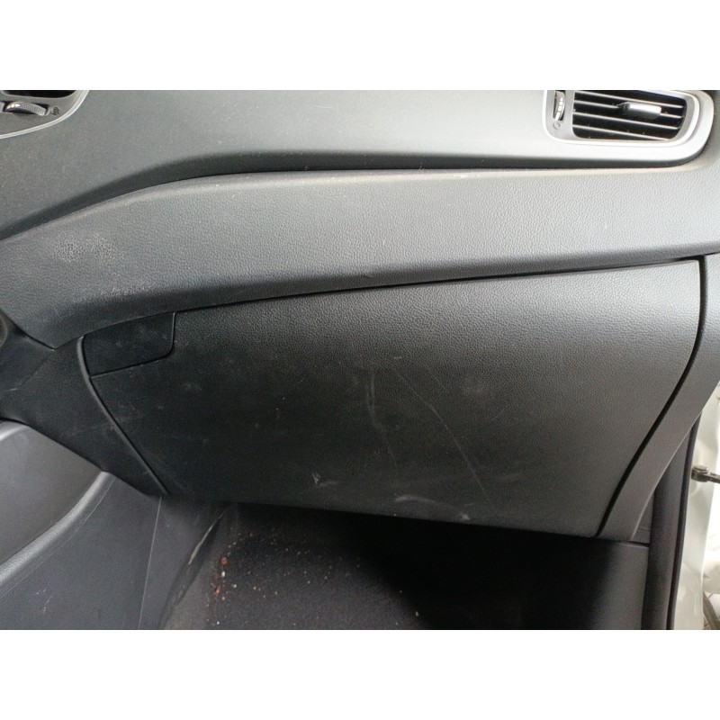 Recambio de guantera para kia carens iv 1.7 crdi referencia OEM IAM   