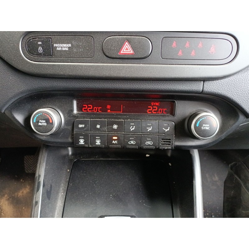Recambio de mando climatizador para kia carens iv 1.7 crdi referencia OEM IAM   