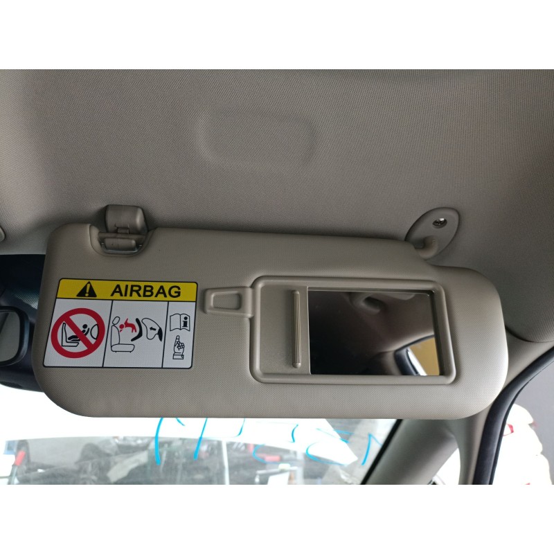 Recambio de parasol derecho para kia carens iv 1.7 crdi referencia OEM IAM   