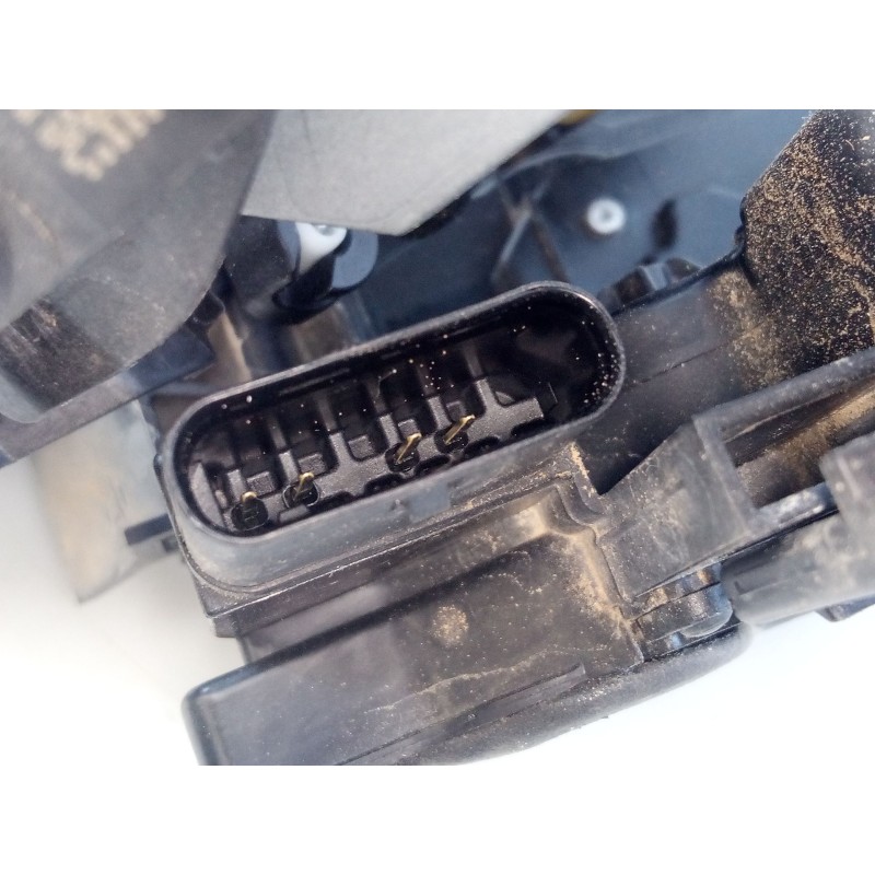 Recambio de cerradura puerta trasera izquierda para mercedes-benz clase a sedán (v177) a 250 e (177.186) referencia OEM IAM   