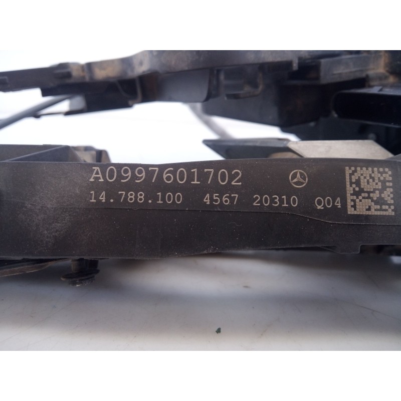 Recambio de cerradura puerta trasera izquierda para mercedes-benz clase a sedán (v177) a 250 e (177.186) referencia OEM IAM   