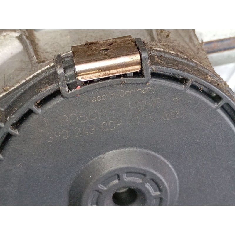 Recambio de motor limpia delantero para opel meriva b monospace (s10) 1.7 cdti (75) referencia OEM IAM 0390243009  