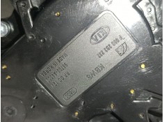 Recambio de motor limpia trasero para kia carens iv 1.7 crdi referencia OEM IAM    2