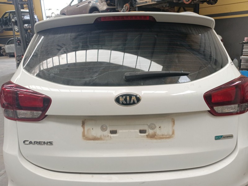 Recambio de porton trasero para kia carens iv 1.7 crdi referencia OEM IAM   