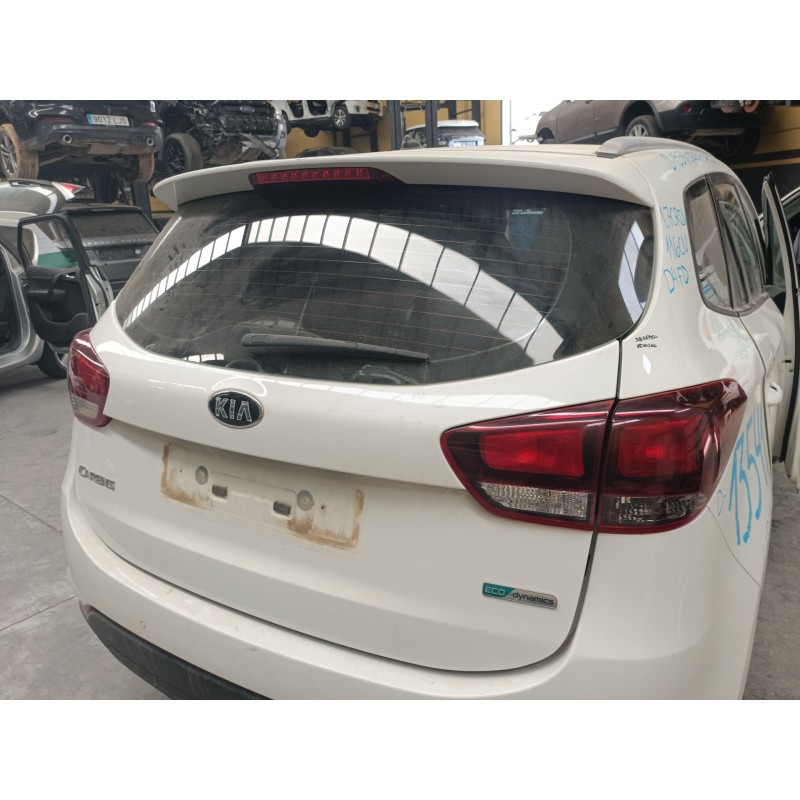 Recambio de porton trasero para kia carens iv 1.7 crdi referencia OEM IAM   