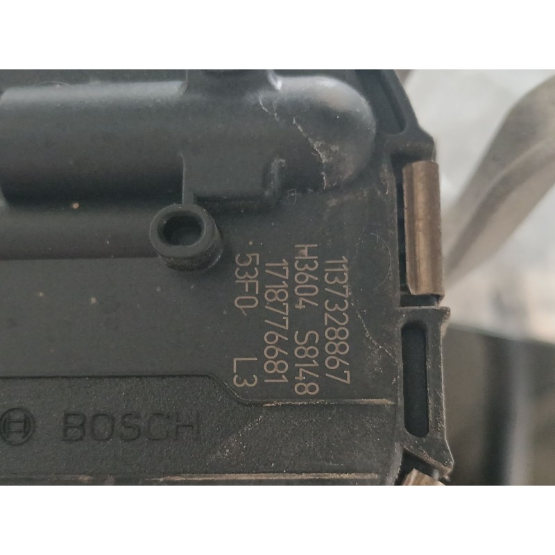 Recambio de motor limpia delantero para kia carens iv 1.7 crdi referencia OEM IAM   