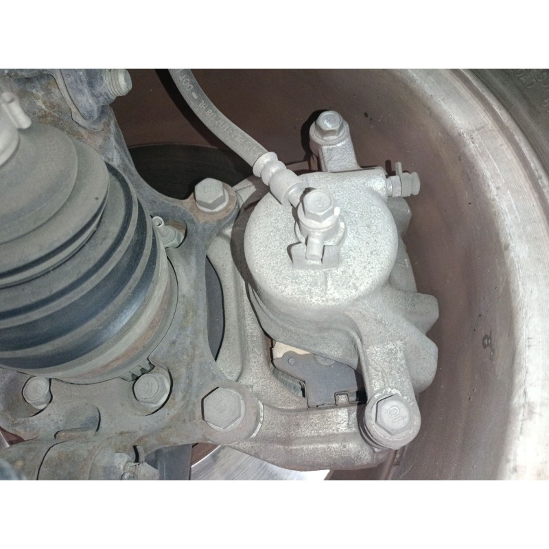 Recambio de pinza freno delantera izquierda para kia carens iv 1.7 crdi referencia OEM IAM   