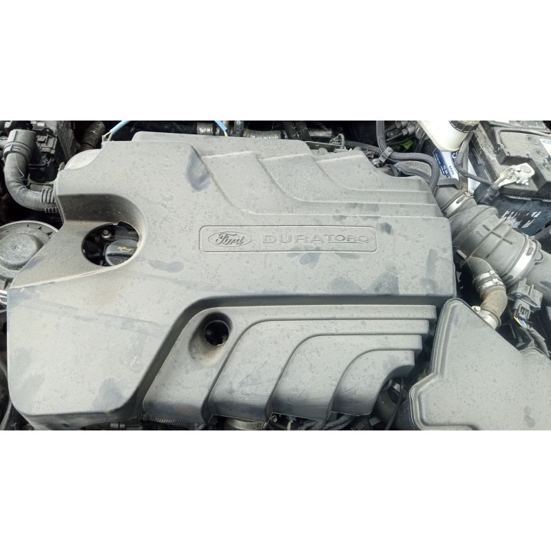 Recambio de tapa motor para ford mondeo turn. referencia OEM IAM   