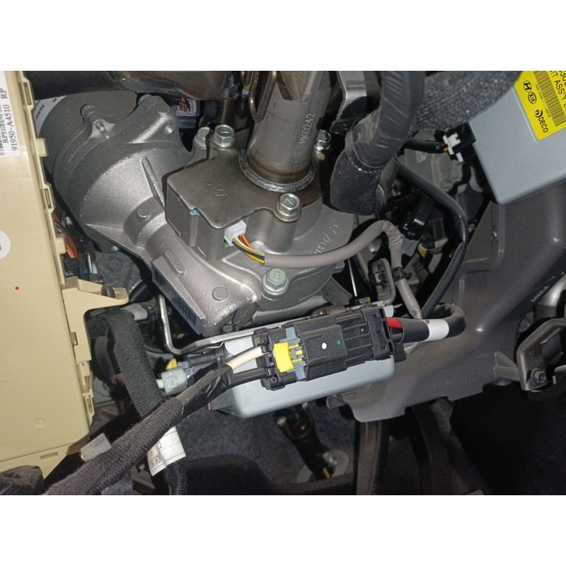 Recambio de columna direccion para kia carens iv 1.7 crdi referencia OEM IAM 56340A4100  