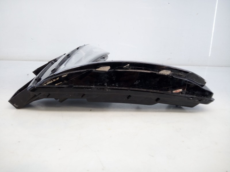 Recambio de luz diurna para ds ds 4 ii (fr_, fb_, f3_) e-tense 225 (f3dgzt) referencia OEM IAM 9830951880  E1-A4-7-2