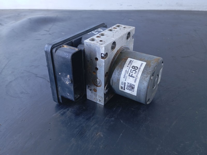 Recambio de abs para kia sportage iv (ql, qle) 1.6 crdi referencia OEM IAM 58920F1580  