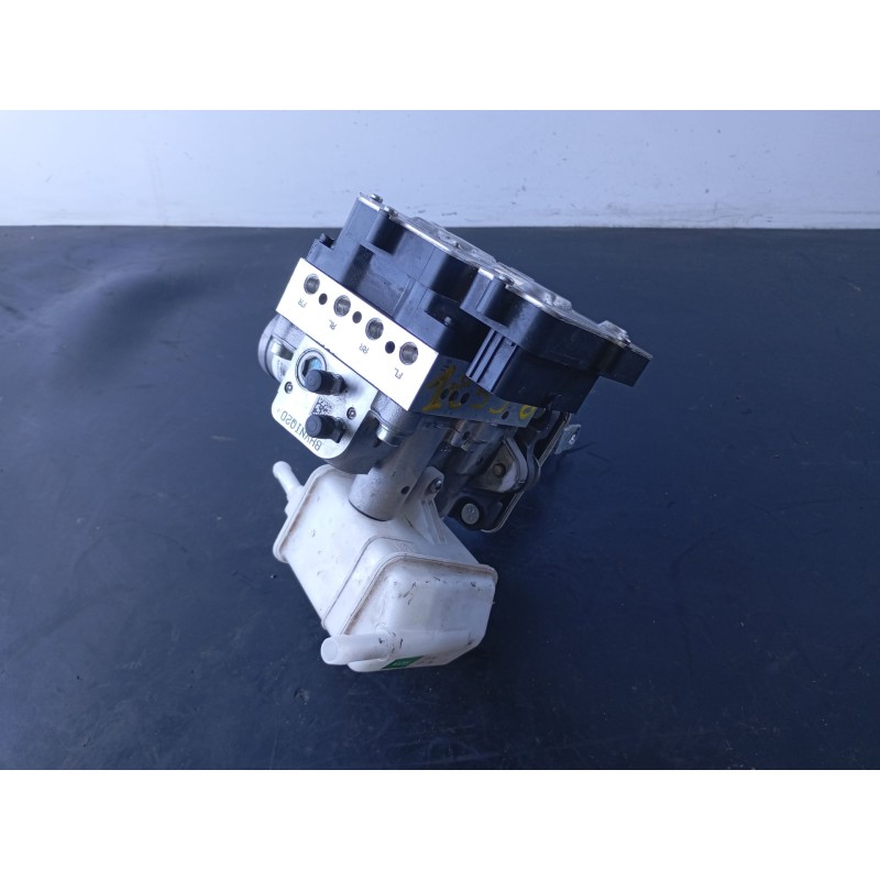 Recambio de abs para hyundai ioniq hybrid referencia OEM IAM 58600G2300  