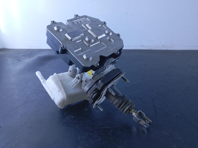 Recambio de abs para hyundai ioniq hybrid referencia OEM IAM 58600G2300  