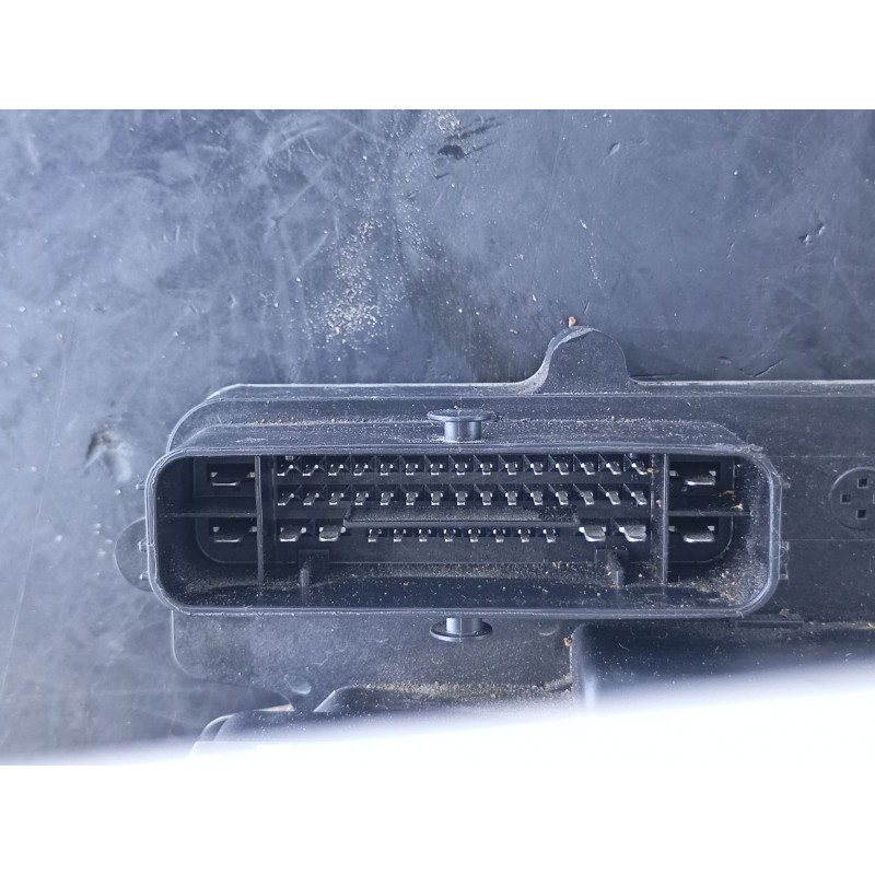 Recambio de abs para hyundai ioniq hybrid referencia OEM IAM 58600G2300  
