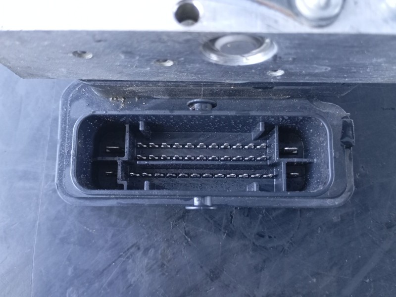 Recambio de abs para volkswagen crafter furgoneta (sy_, sx_) 2.0 tdi rwd referencia OEM IAM 2N0614517D  