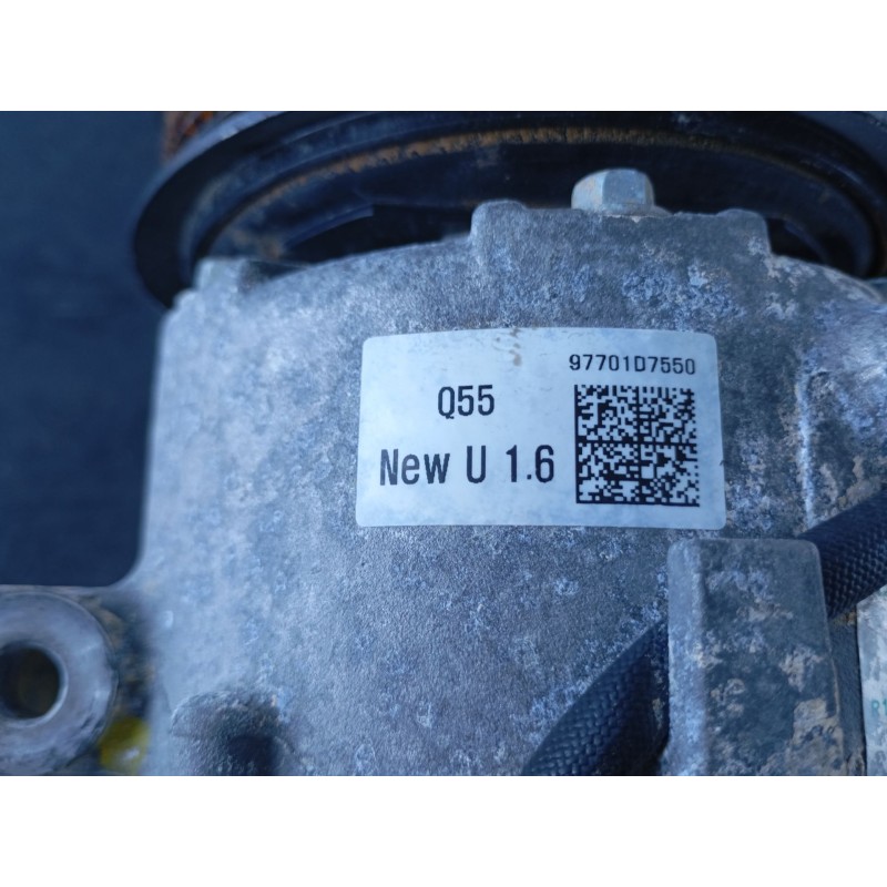 Recambio de compresor aire acondicionado para kia sportage iv (ql, qle) 1.6 crdi referencia OEM IAM 97701D7550  