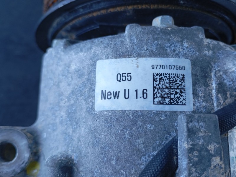 Recambio de compresor aire acondicionado para kia sportage iv (ql, qle) 1.6 crdi referencia OEM IAM 97701D7550  